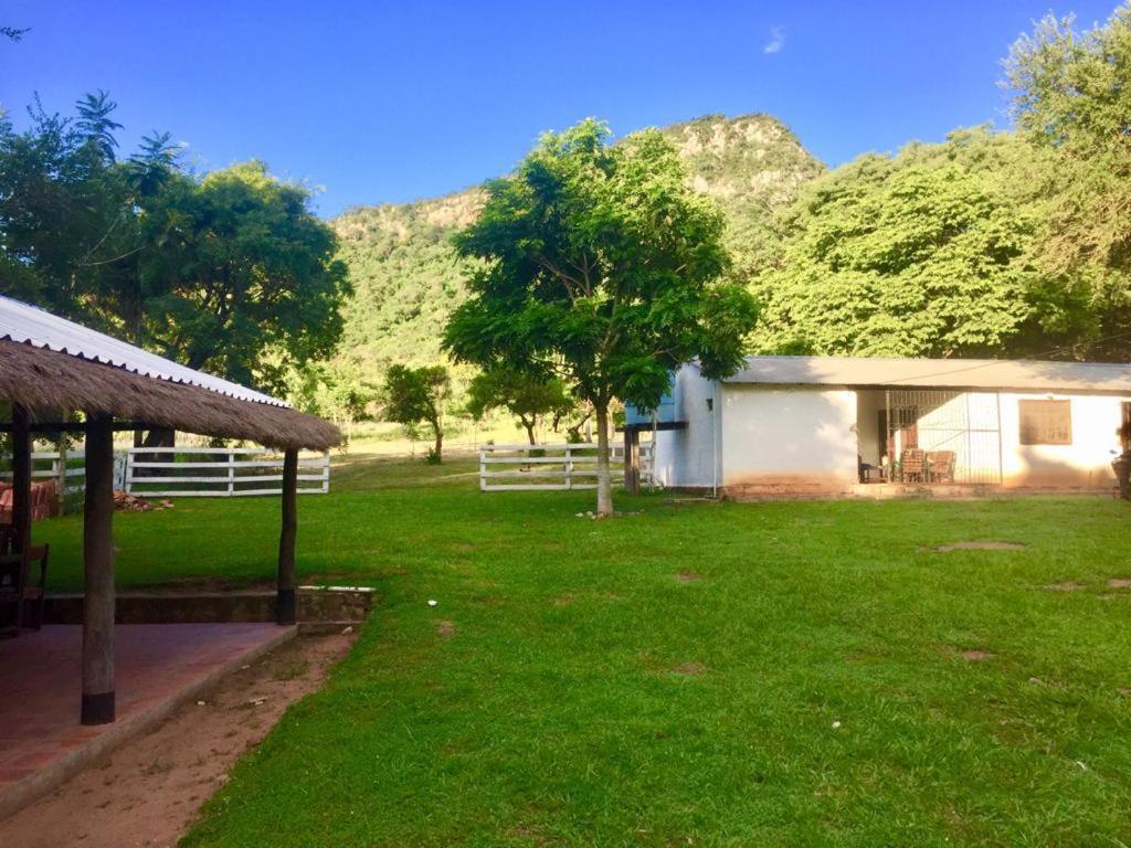 Posada San Miguel パラグアリ エクステリア 写真